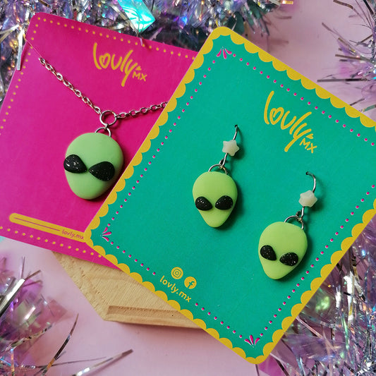 Set collar y aretes de Alien